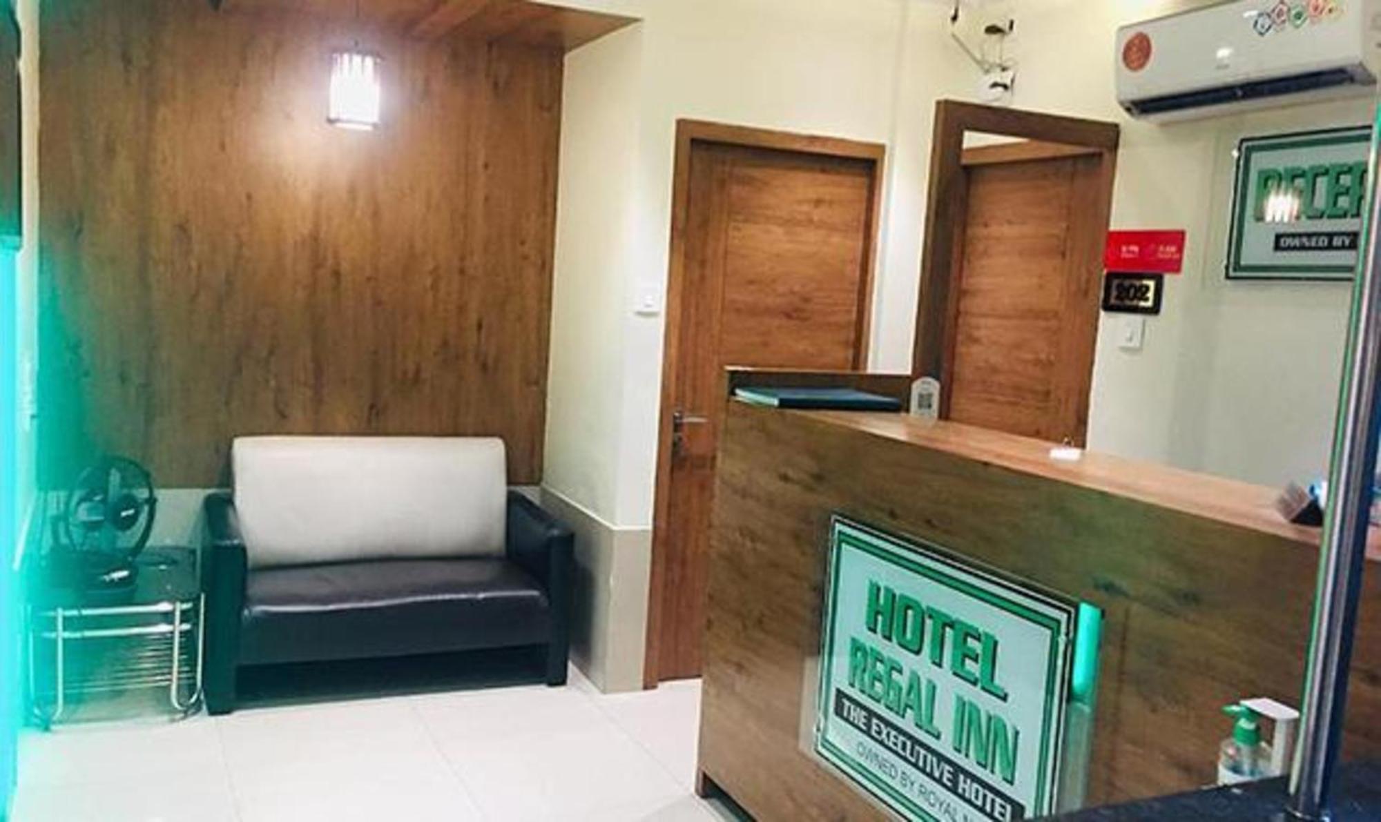 Fabhotel Regal Inn Mumbai Ngoại thất bức ảnh