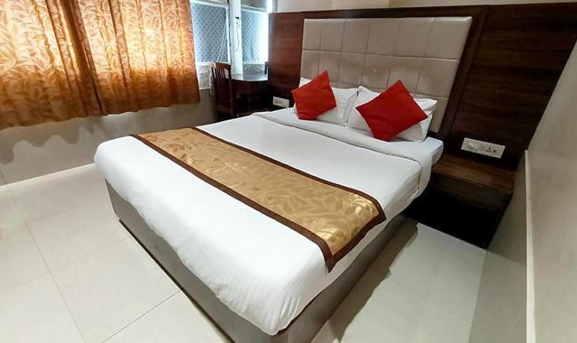 Fabhotel Regal Inn Mumbai Ngoại thất bức ảnh