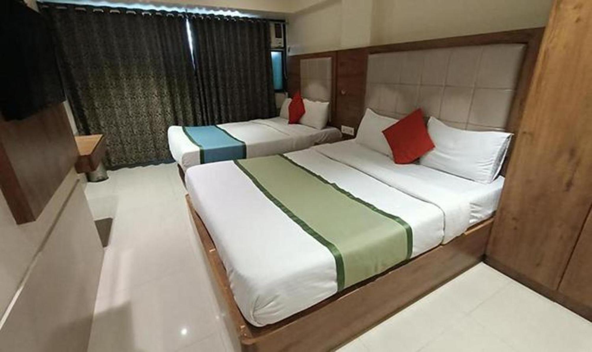 Fabhotel Regal Inn Mumbai Ngoại thất bức ảnh