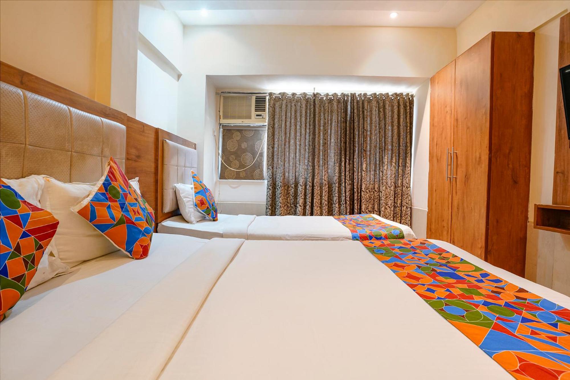 Fabhotel Regal Inn Mumbai Ngoại thất bức ảnh