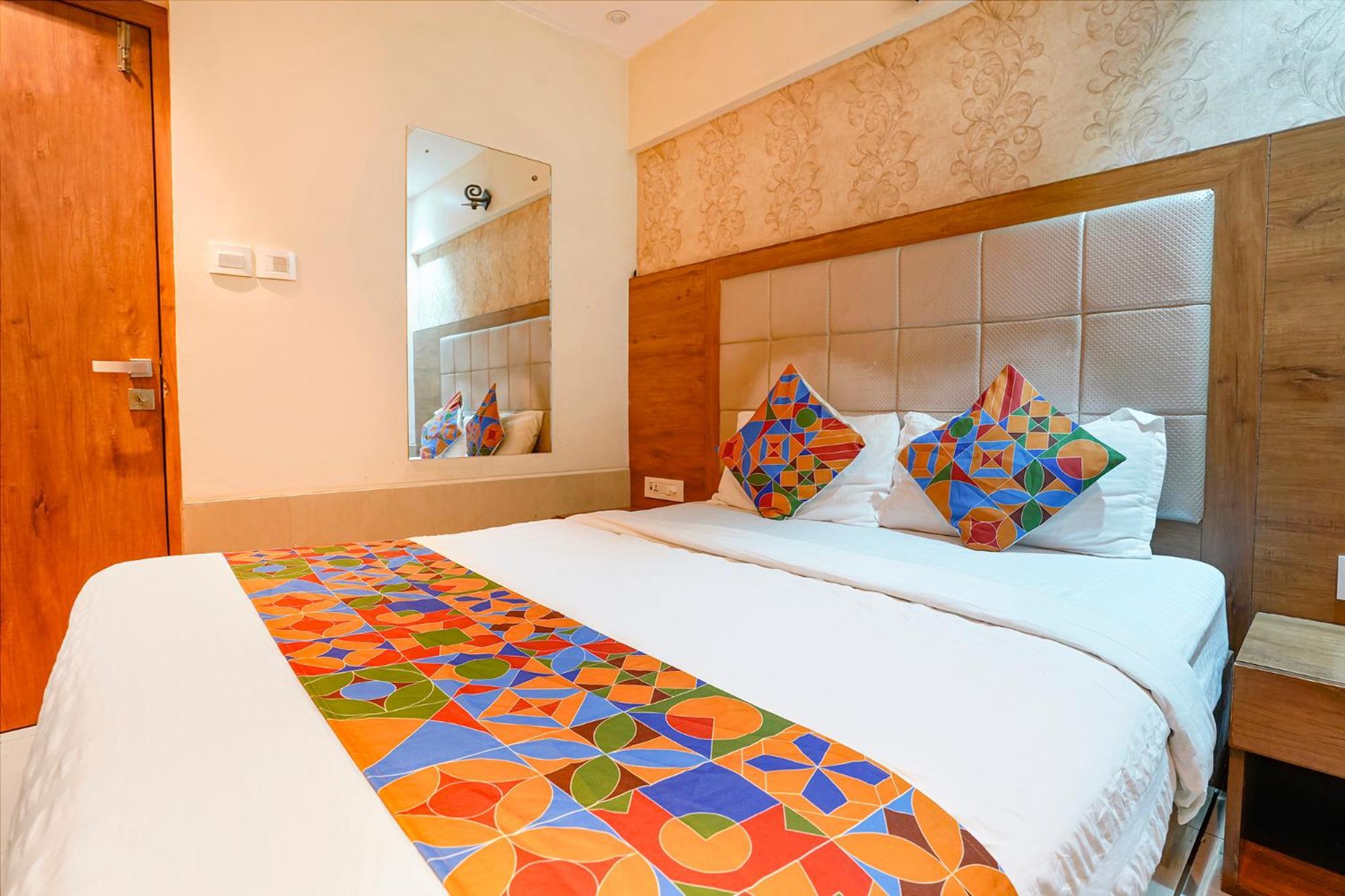 Fabhotel Regal Inn Mumbai Ngoại thất bức ảnh