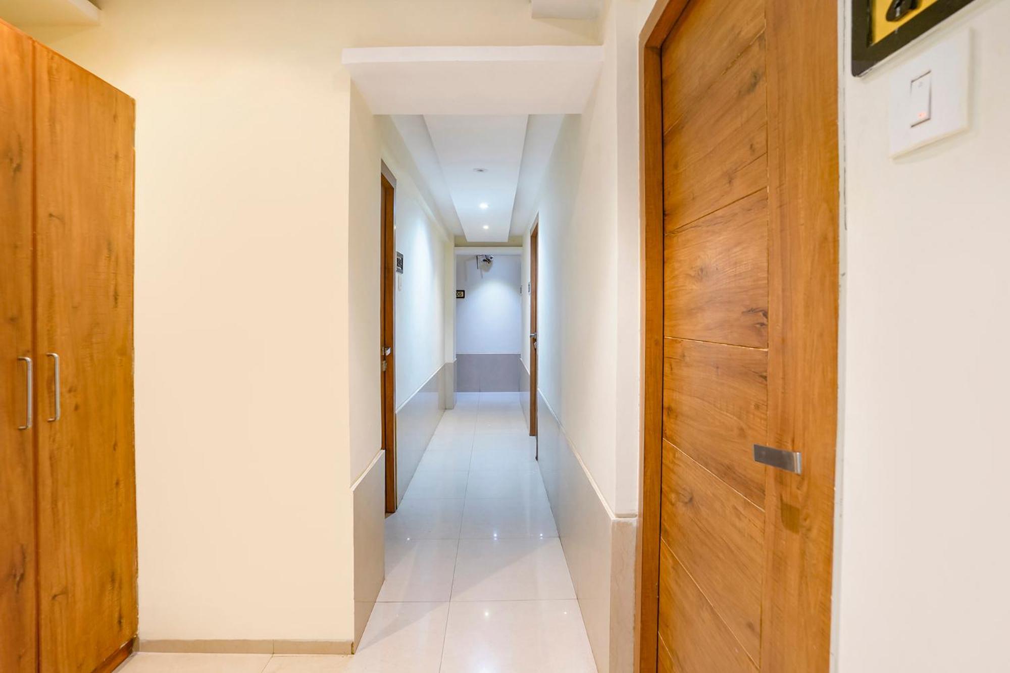 Fabhotel Regal Inn Mumbai Ngoại thất bức ảnh